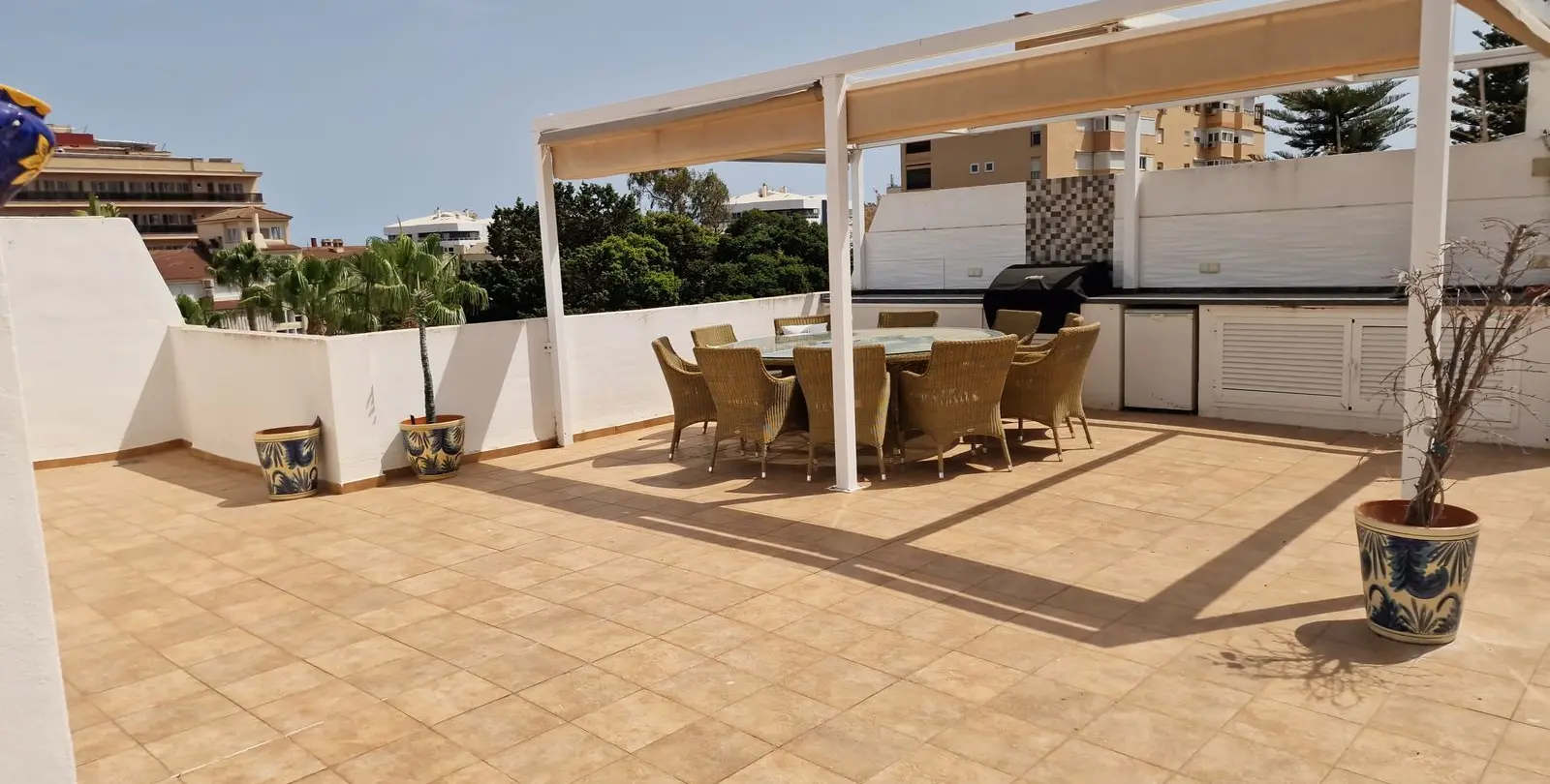 Sale of penthouse duplex in La Carihuela 29
