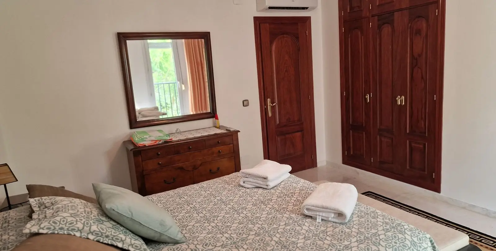 Sale of penthouse duplex in La Carihuela 39