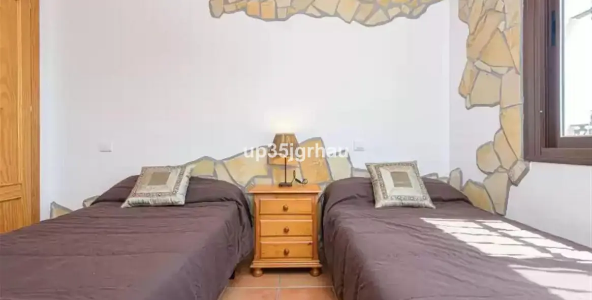 Venta de villa independiente en Estepona 24