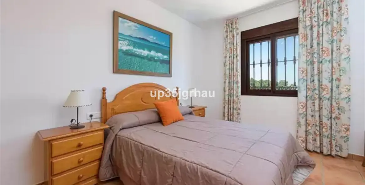 Venta de villa independiente en Estepona 25
