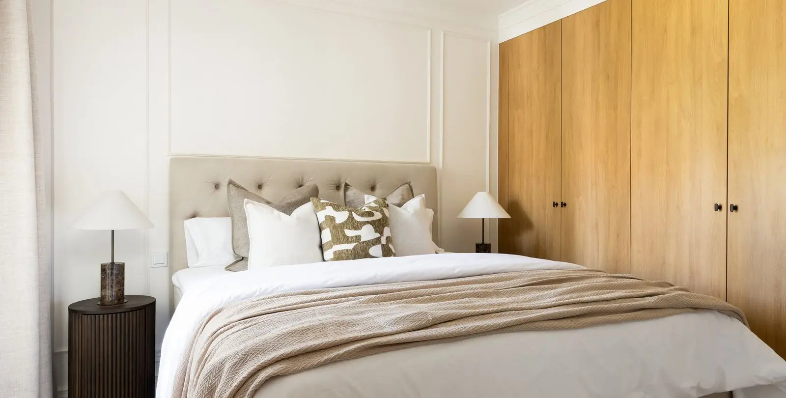 Sale of middle floor apartment in Nueva Andalucía 3