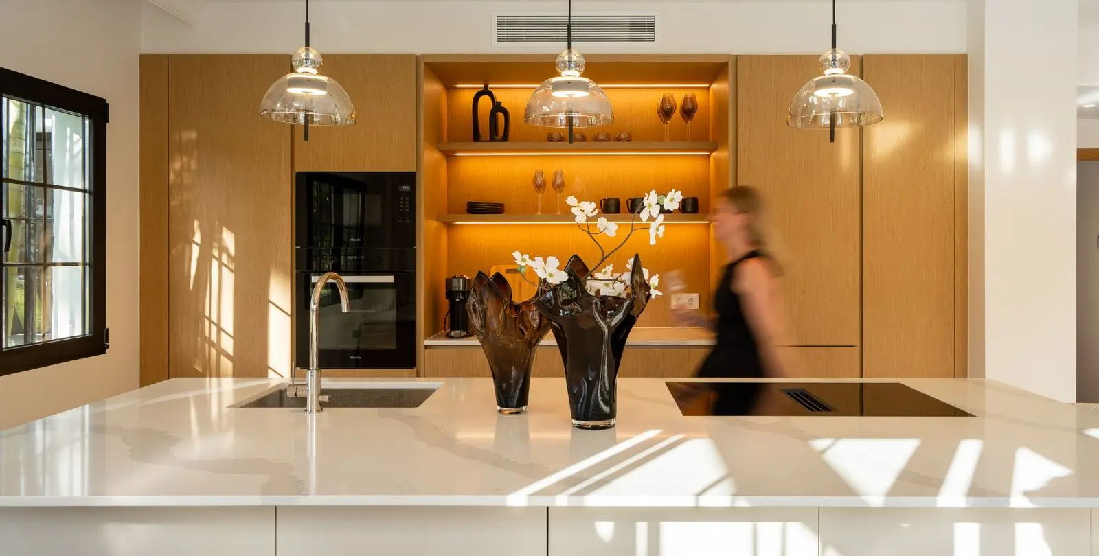 Sale of middle floor apartment in Nueva Andalucía 23