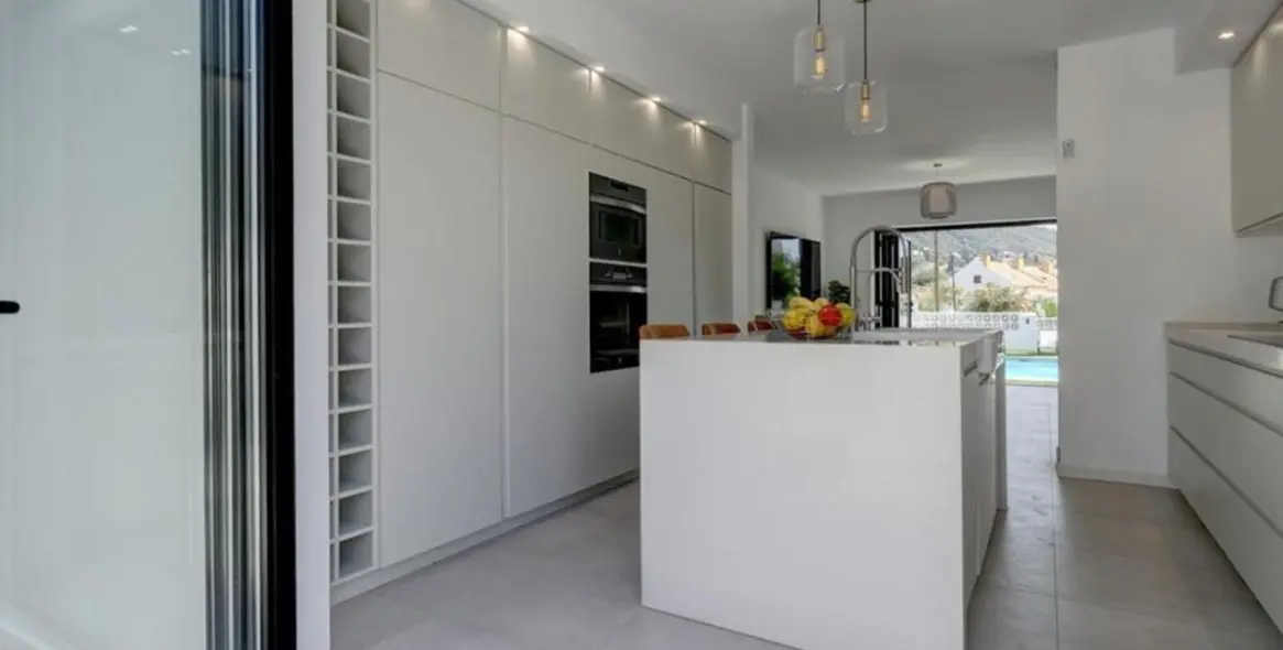 Venta de villa independiente en Marbella 12