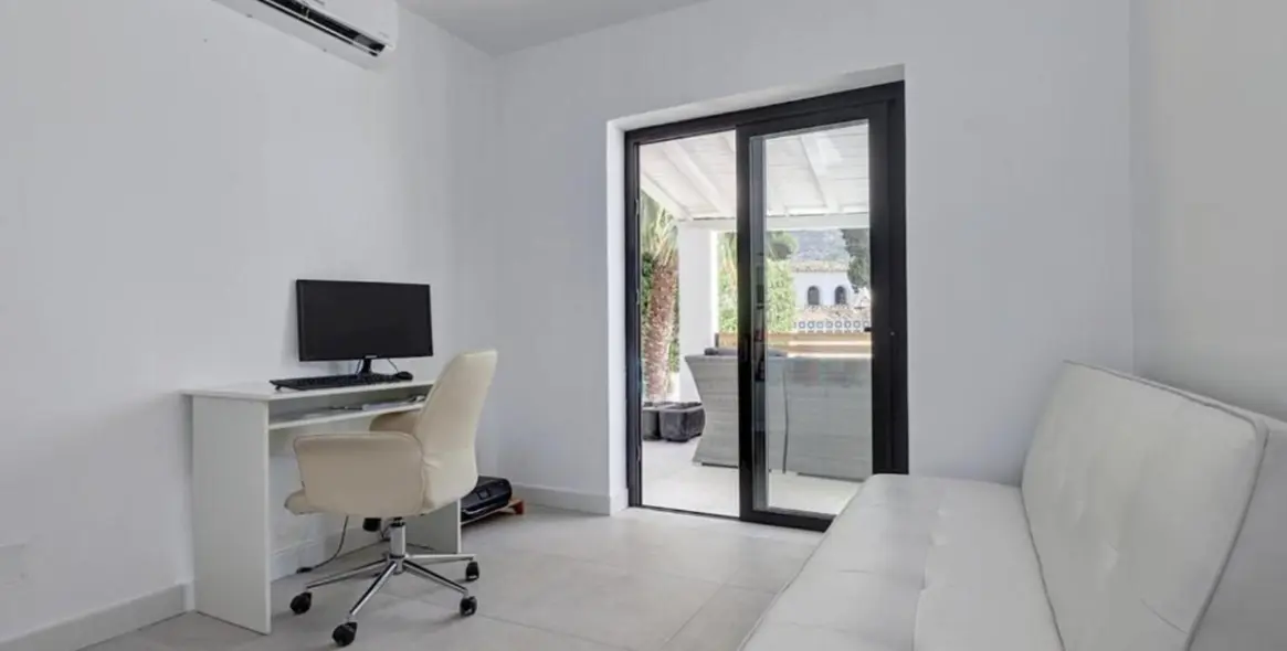 Venta de villa independiente en Marbella 13