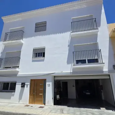 Venta de complejo de apartamentos en San Pedro de Alcántara