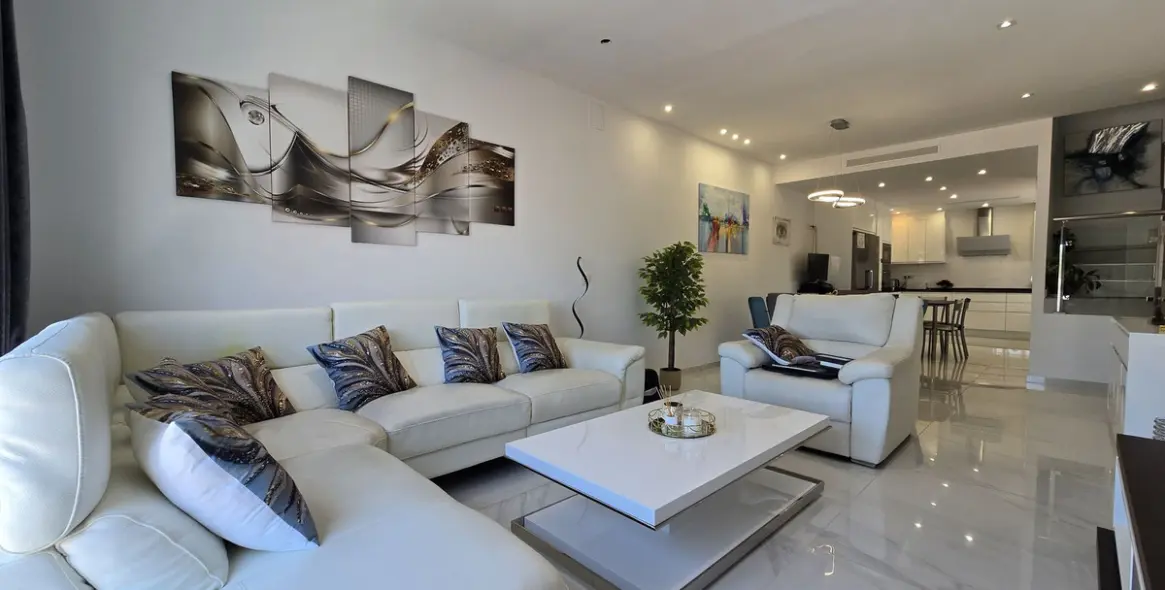 Venta de complejo de apartamentos en San Pedro de Alcántara 9