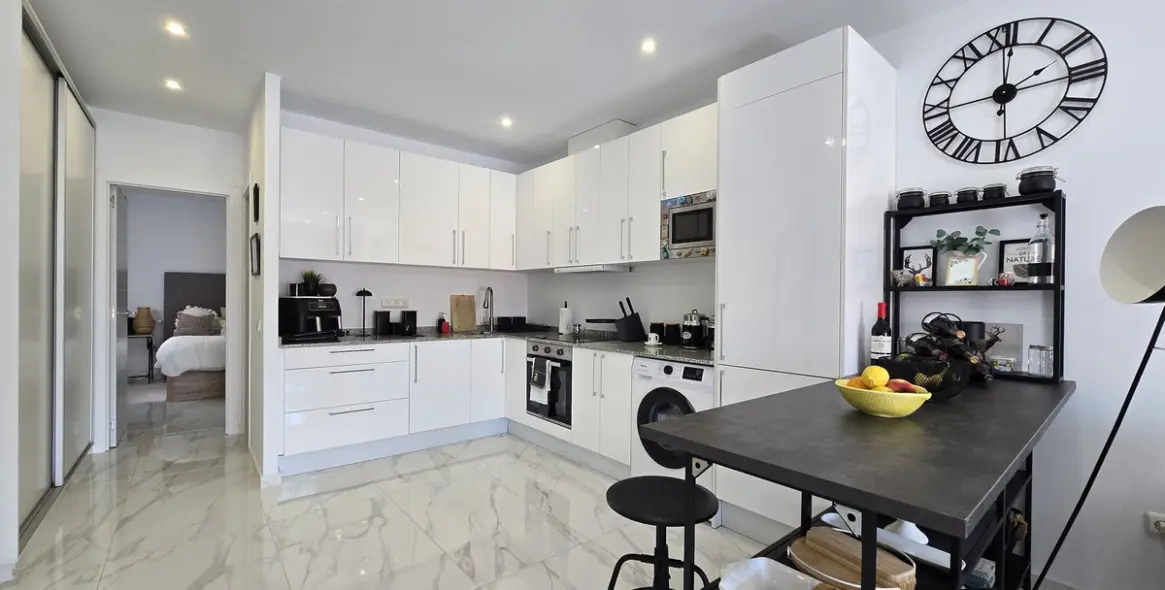 Venta de complejo de apartamentos en San Pedro de Alcántara 22