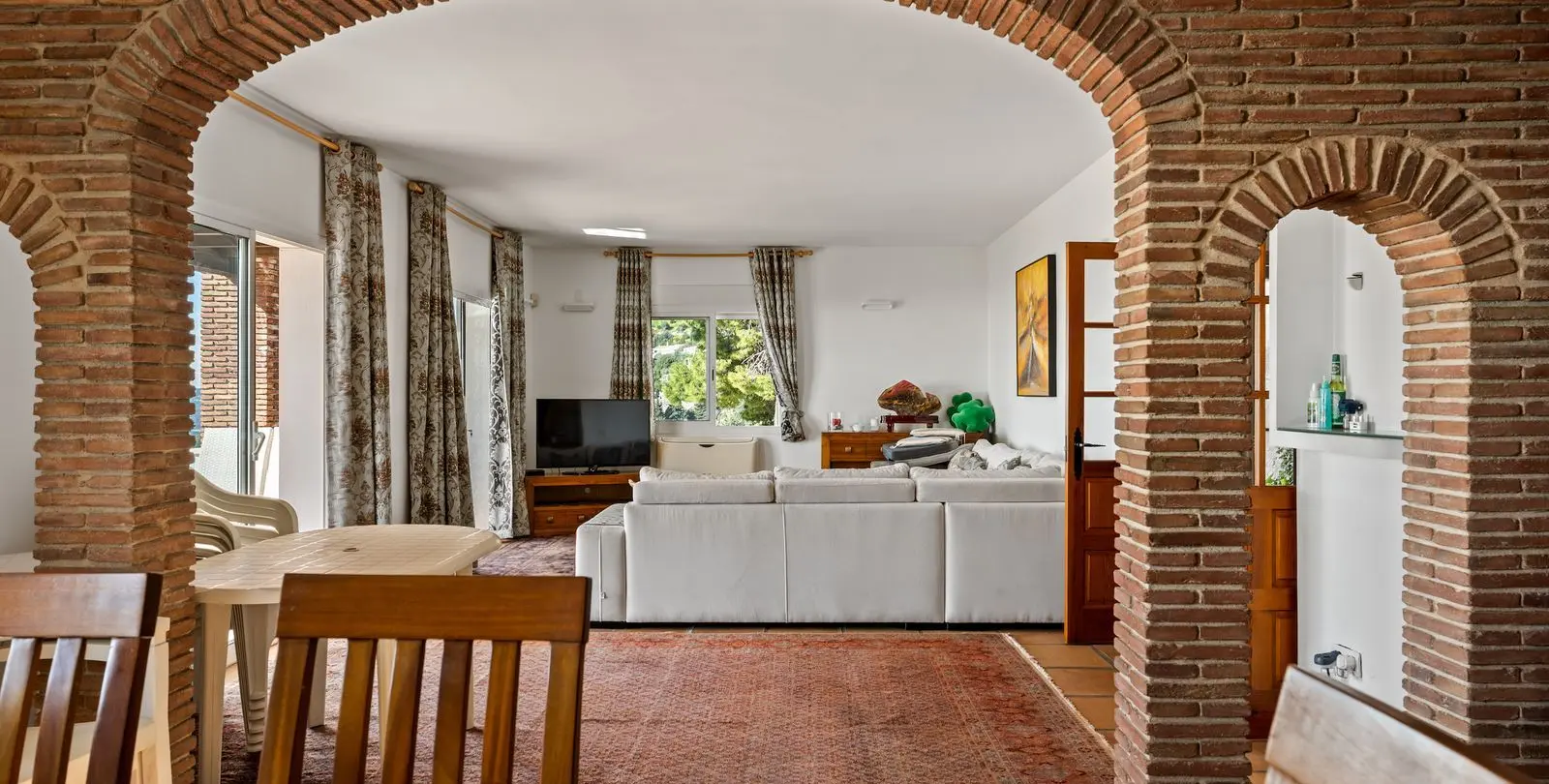 Sale of detached villa in Mijas 17