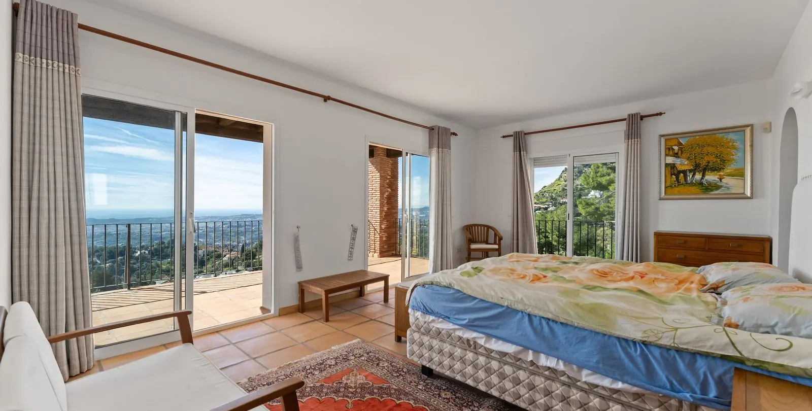 Sale of detached villa in Mijas 30