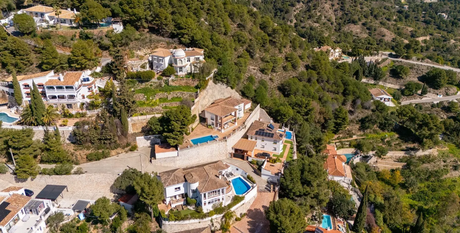 Sale of detached villa in Mijas 36