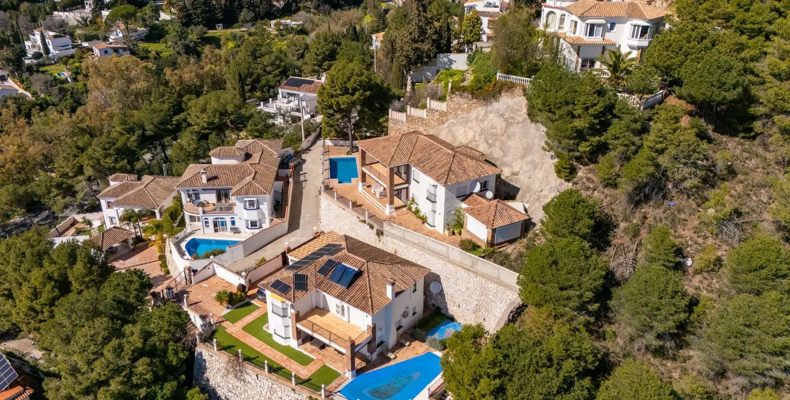 Sale of detached villa in Mijas 38