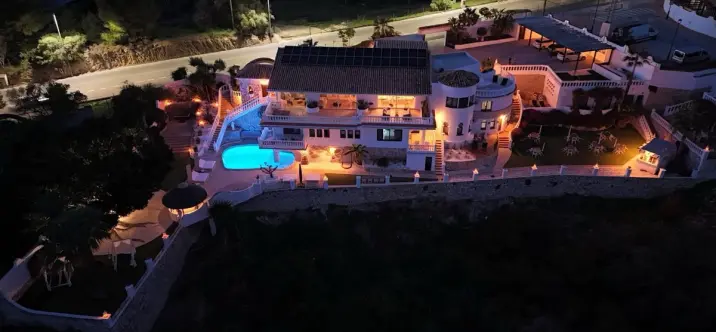 Venta de villa independiente en Mijas 0
