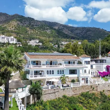 Venta de villa independiente en Mijas