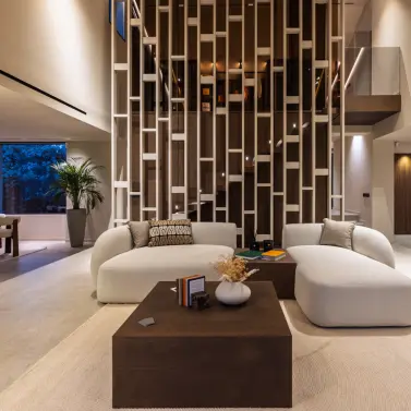 Venta de villa independiente en Nueva Andalucía