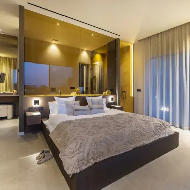 Venta de villa independiente en Nueva Andalucía