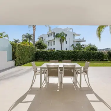 Long-term rent of ground floor apartment in Estepona