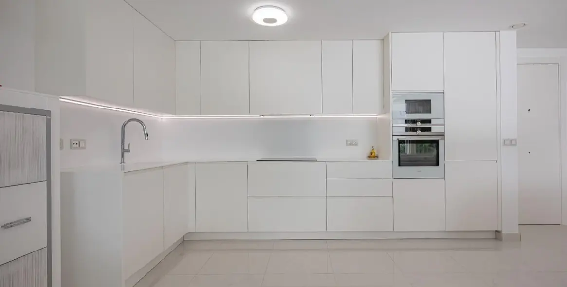 Short-term rent of ground floor apartment in Estepona 19