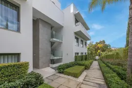 Image 28 thumb
