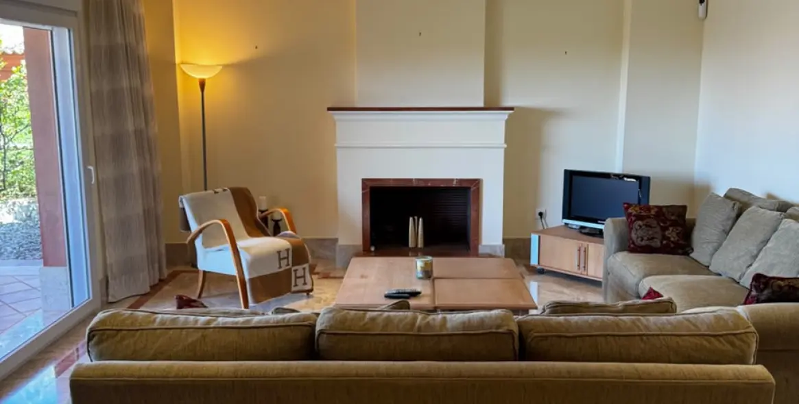 Long-term rent of townhouse in Santa Clara 8