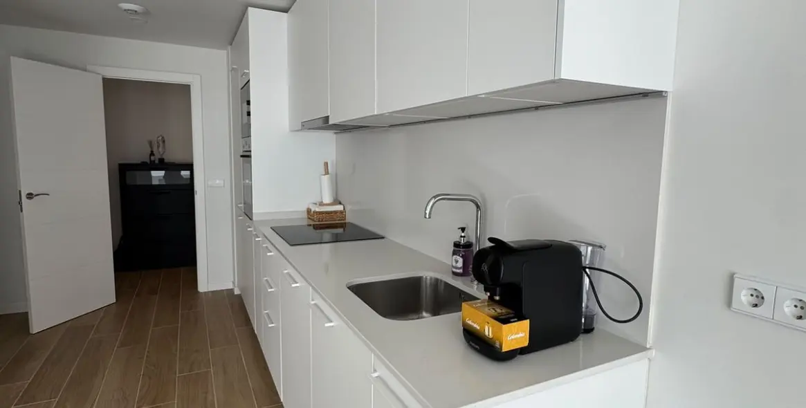 Short-term rent of middle floor apartment in Nueva Andalucía 15