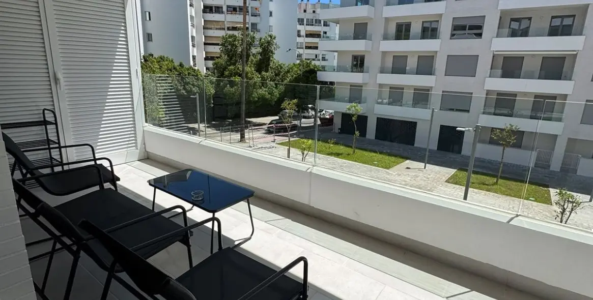 Short-term rent of middle floor apartment in Nueva Andalucía 30