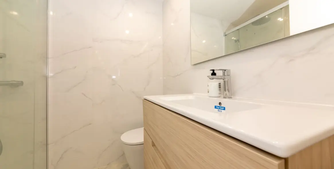 Short-term rent of middle floor apartment in Costalita 11