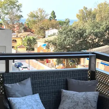 Sale of middle floor apartment in Marbella