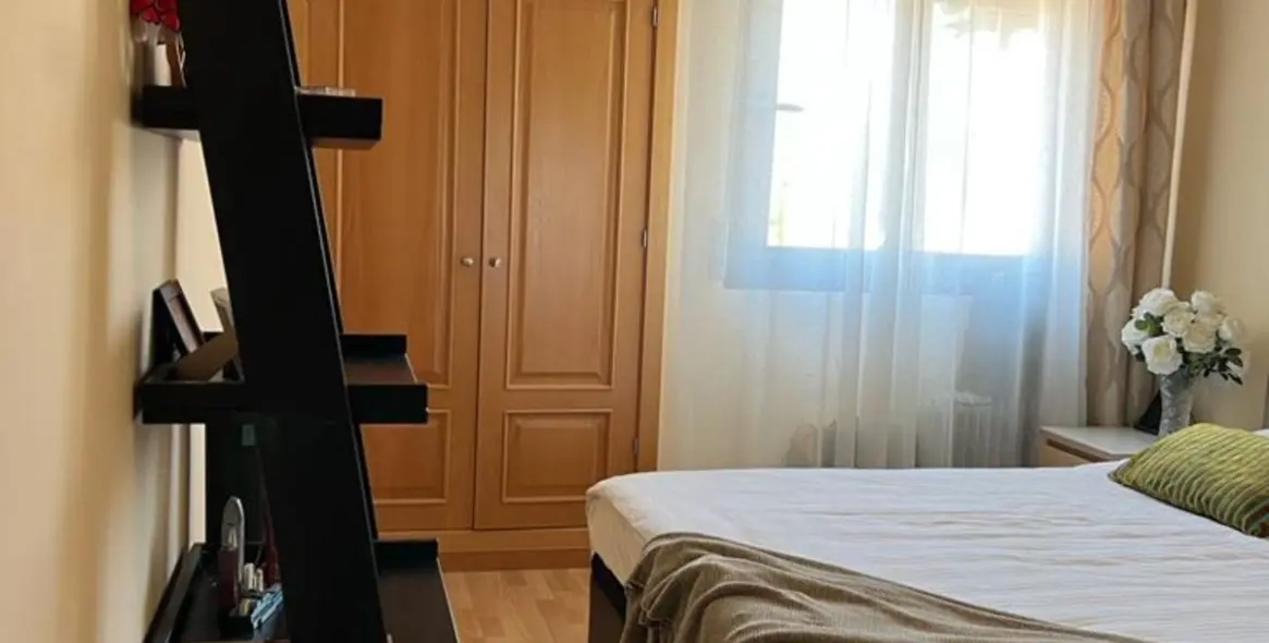Venta de apartamento en planta media en Marbella 12