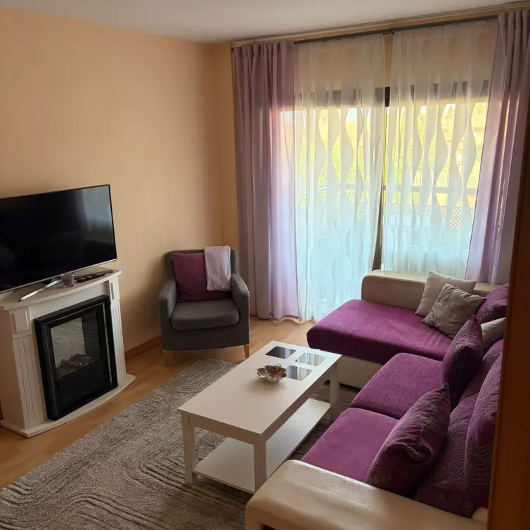 Продажа апартаментов на среднем этаже в Marbella