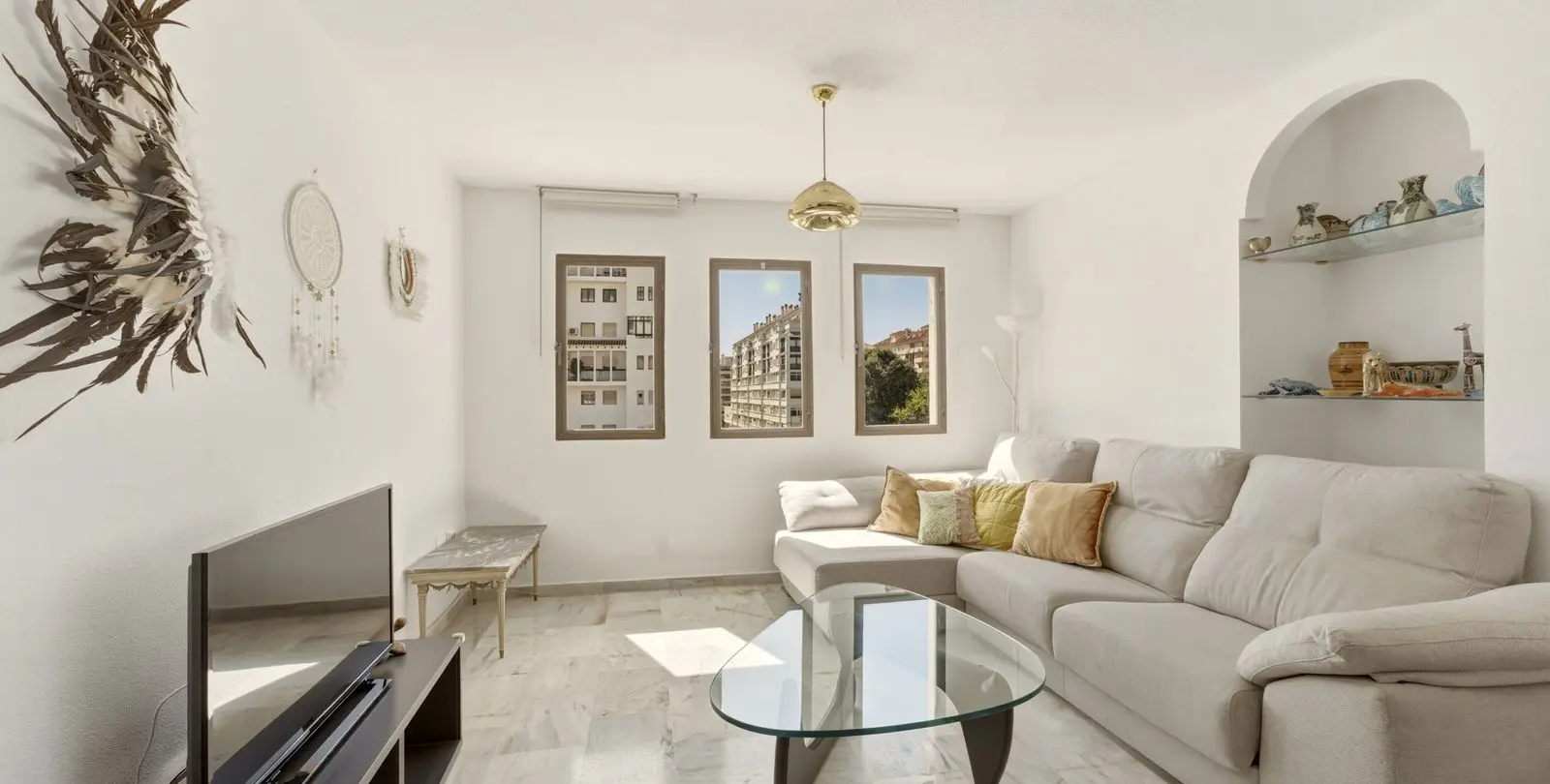 Venta de apartamento en planta media en Fuengirola 10