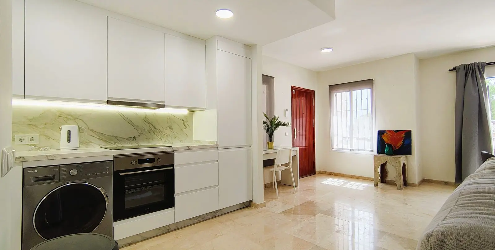 Sale of middle floor apartment in Nueva Andalucía 14