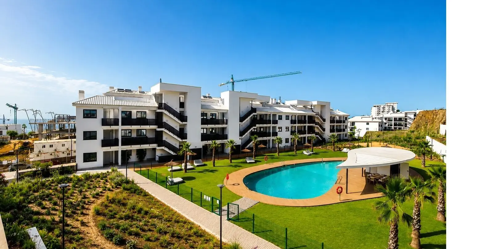 Venta de apartamento en planta media en Higueron 16