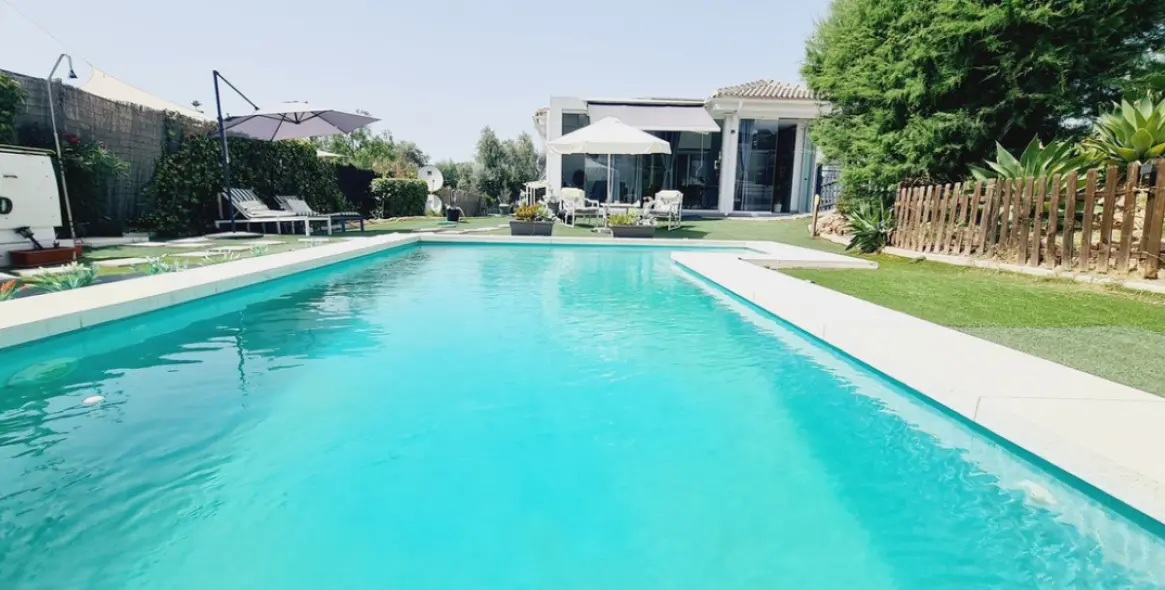 Venta de villa independiente en Alhaurín de la Torre 1