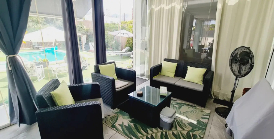 Venta de villa independiente en Alhaurín de la Torre 2