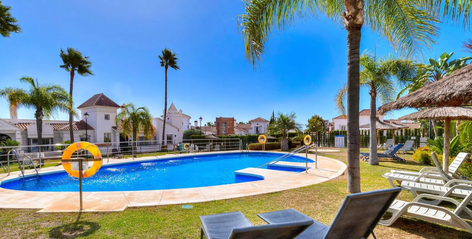 Sale of townhouse in Mijas Costa 10