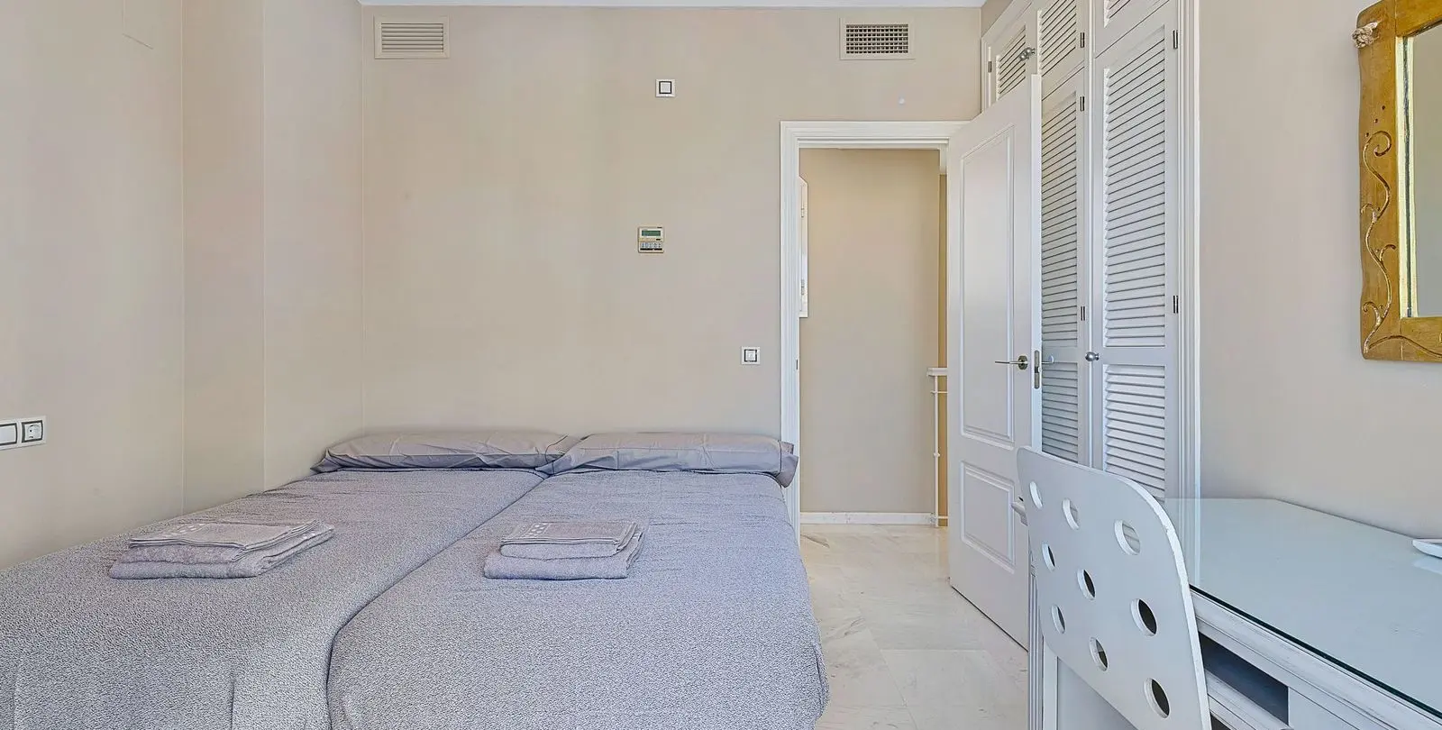Sale of townhouse in Mijas Costa 13