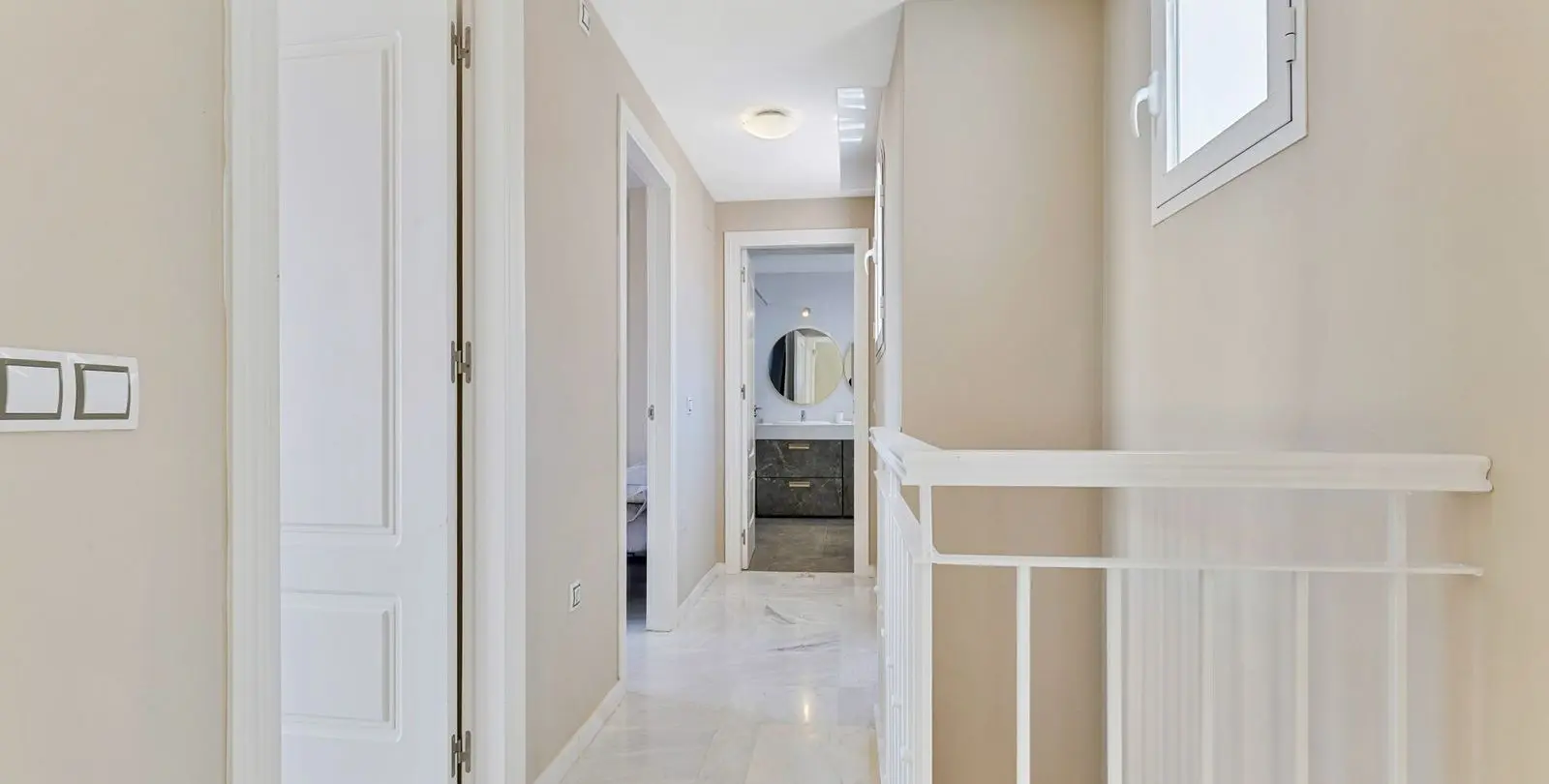 Sale of townhouse in Mijas Costa 19