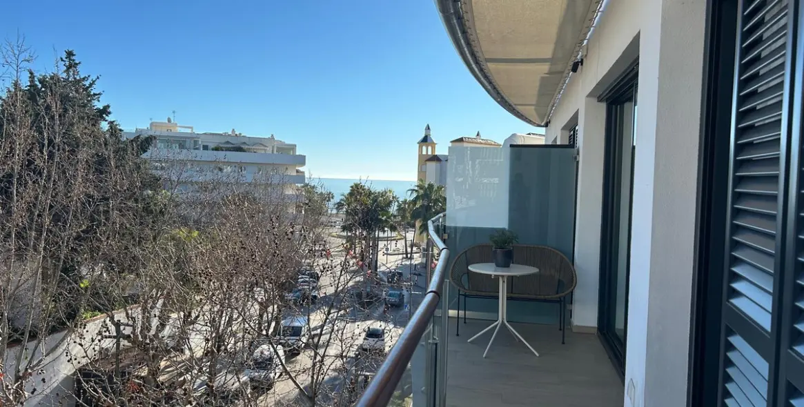 Продажа двухуровневого пентхауса в Estepona 11