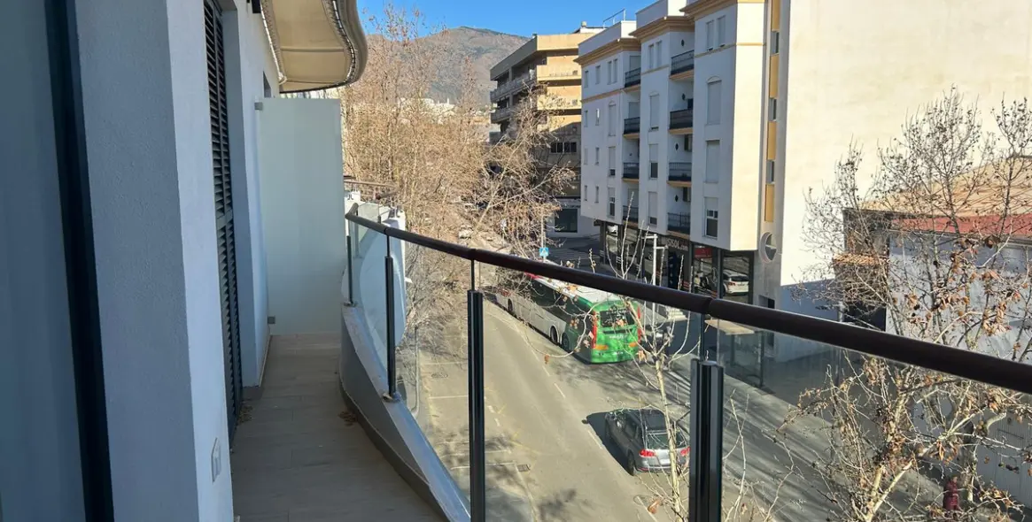 Продажа двухуровневого пентхауса в Estepona 12