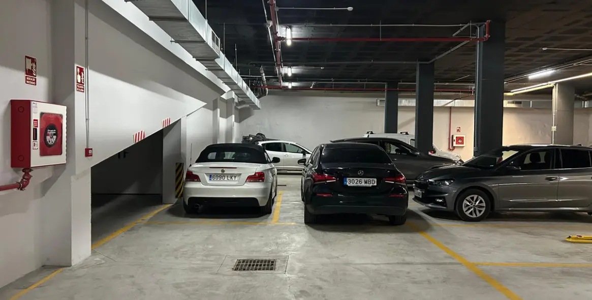Продажа двухуровневого пентхауса в Estepona 35