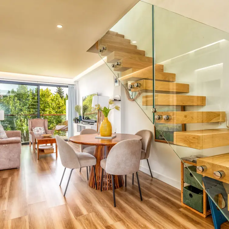 Sale of penthouse duplex in Estepona