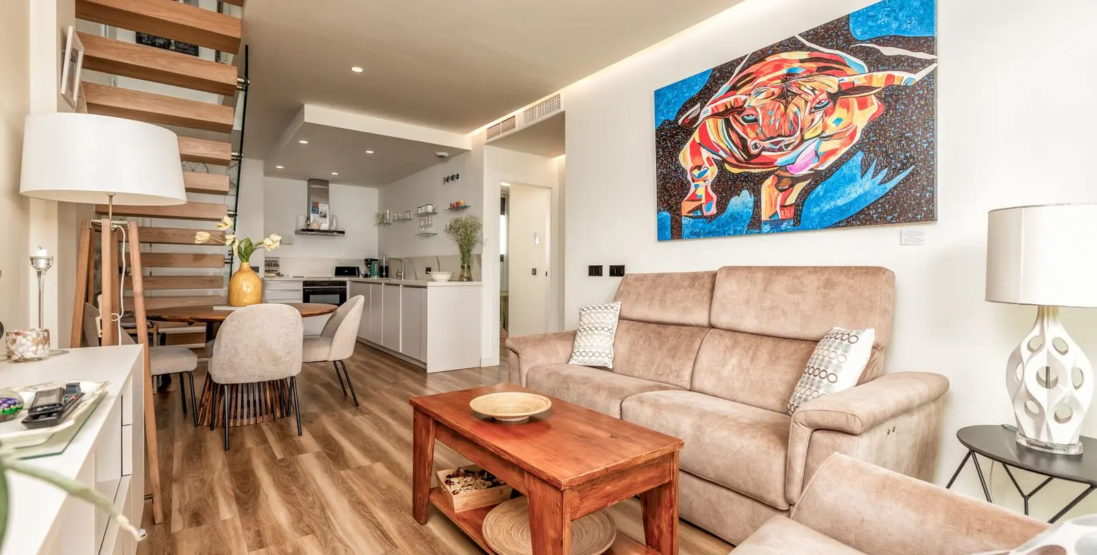 Sale of penthouse duplex in Estepona 7