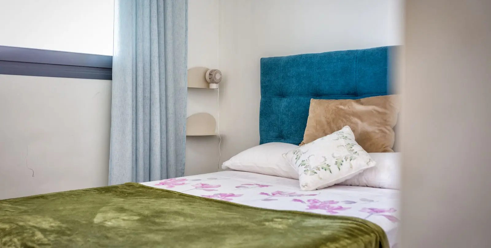 Sale of penthouse duplex in Estepona 21
