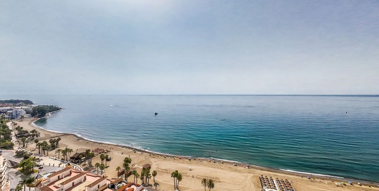 Sale of penthouse duplex in Estepona 60