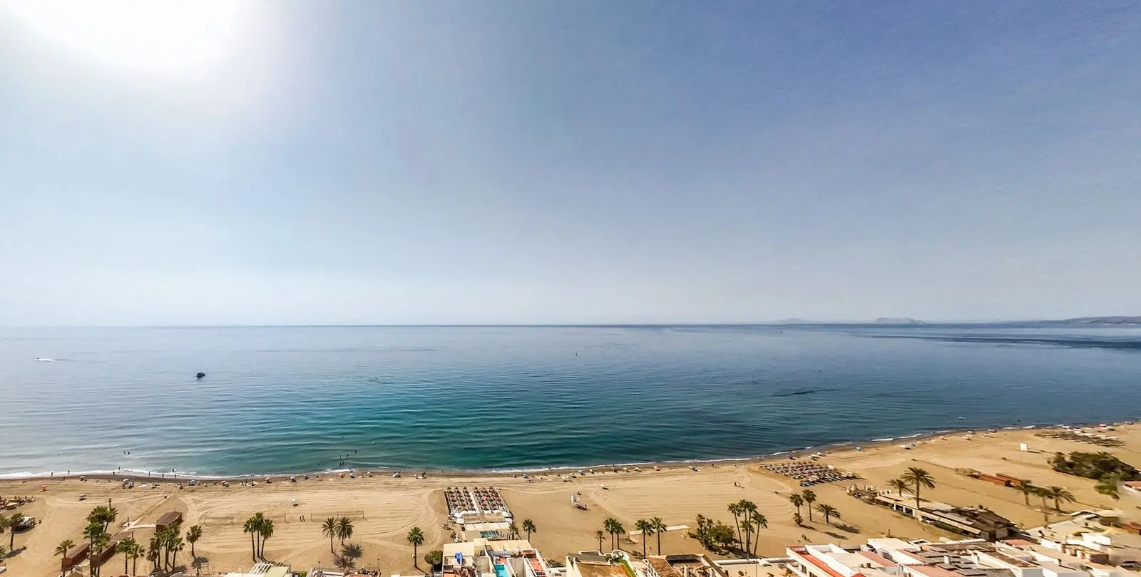 Sale of penthouse duplex in Estepona 63