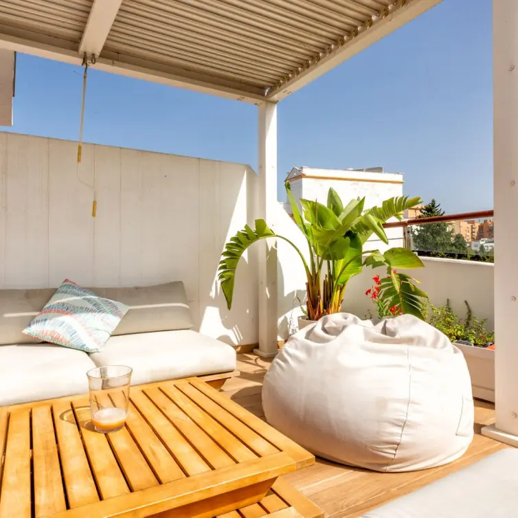 Venta de ático dúplex en Estepona