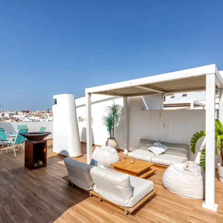 Venta de ático dúplex en Estepona