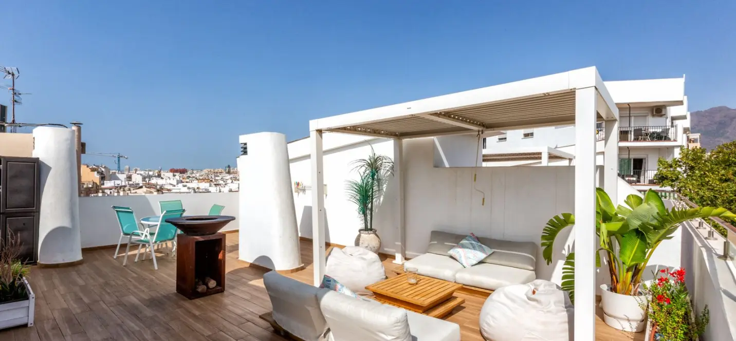 Venta de ático dúplex en Estepona 3