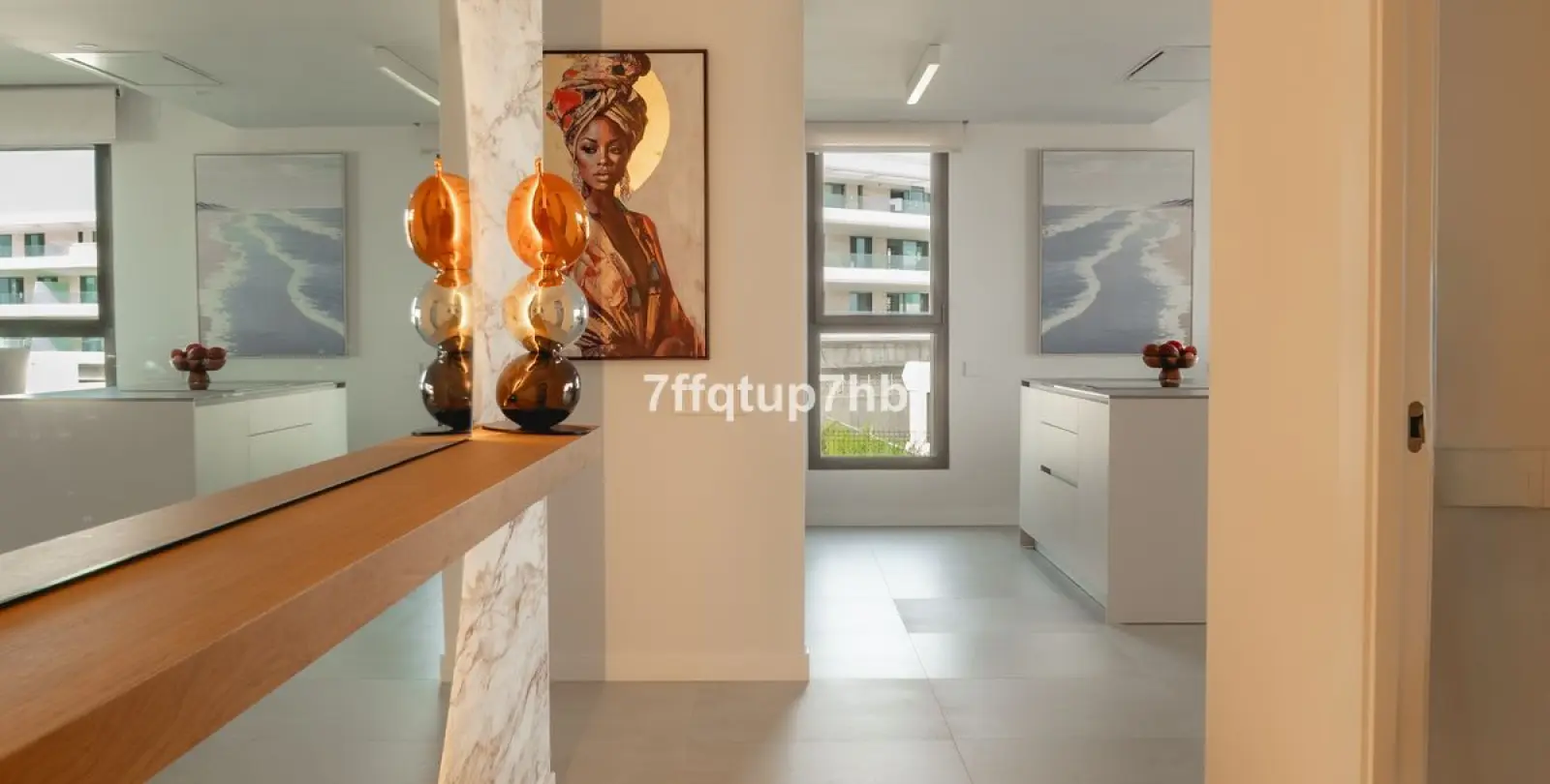 Sale of ground floor apartment in Estepona 3