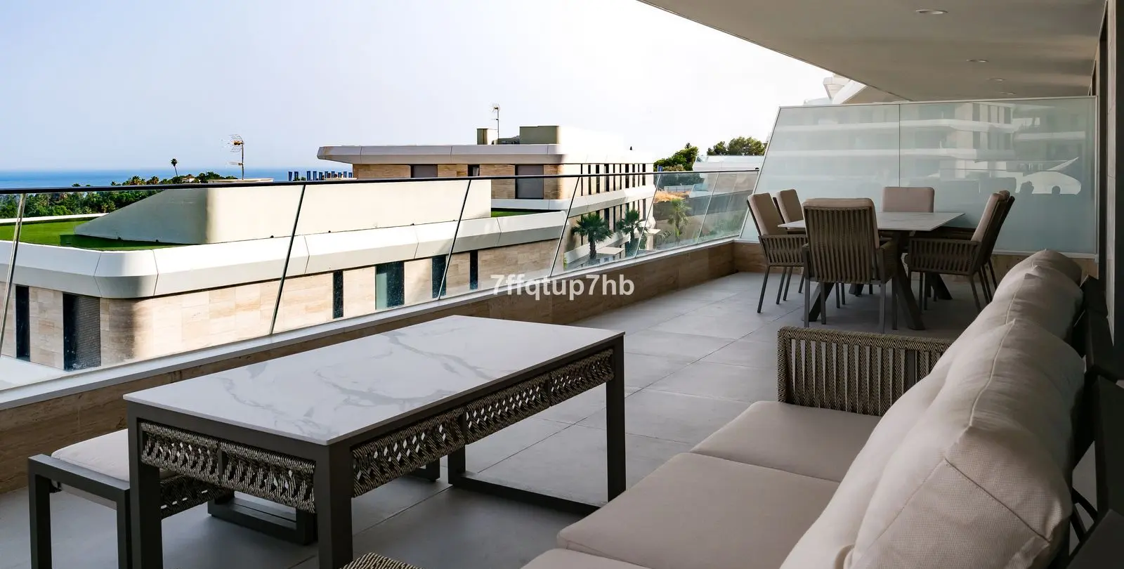 Sale of ground floor apartment in Estepona 4